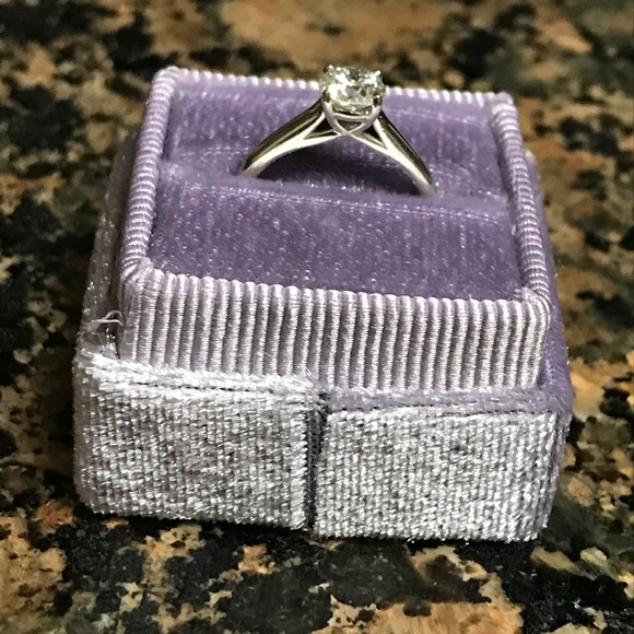 Solitaire Diamond Engagement Ring - Picture 4 of 4